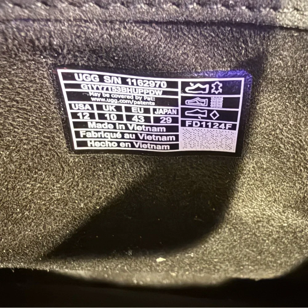 UGG Women's Black Platform Boots - Picture 11 of 16